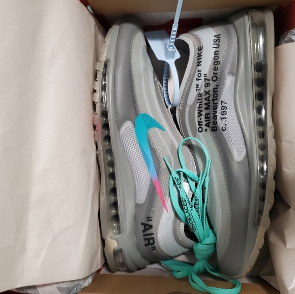 nike x off white menta